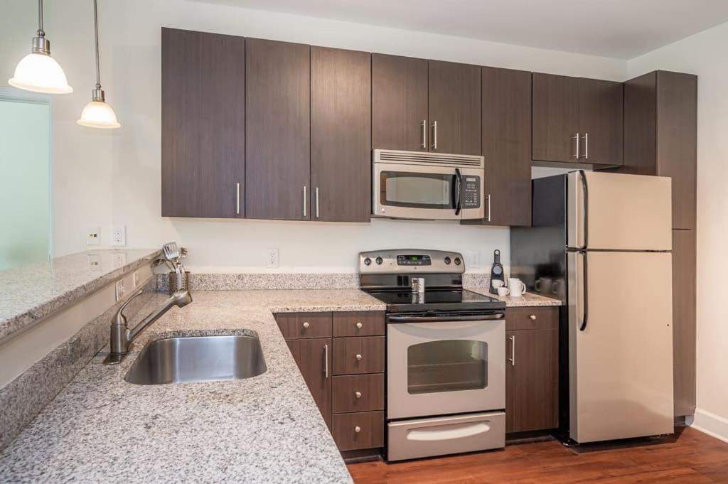 Viagem Fashionable 2br W Gym Parking Picnic Area